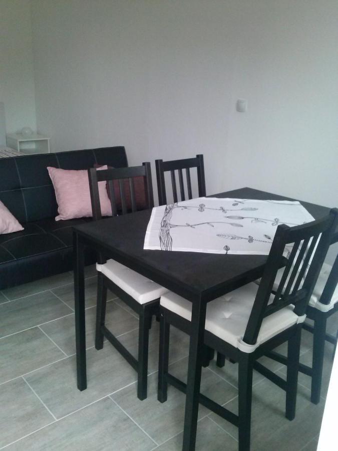 Apartments By The Sea Martinscica, Cres - 14334 Exterior foto